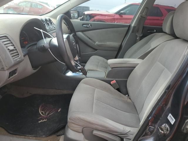 2010 Nissan Altima Base