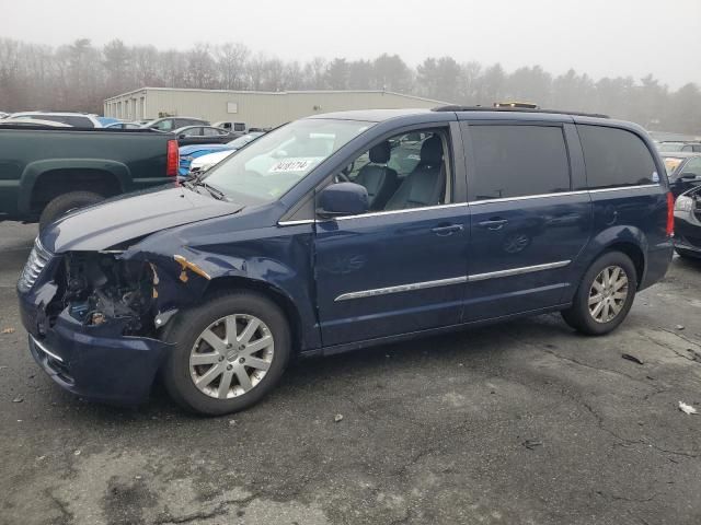 2016 Chrysler Town & Country Touring