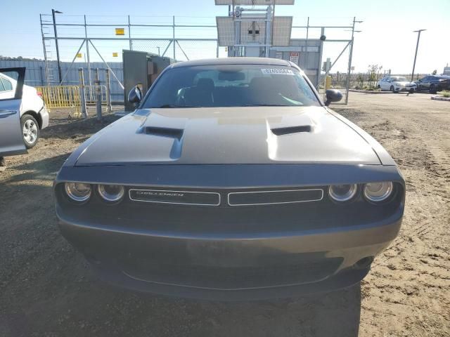 2015 Dodge Challenger SXT