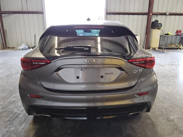 2017 Infiniti QX30 Base