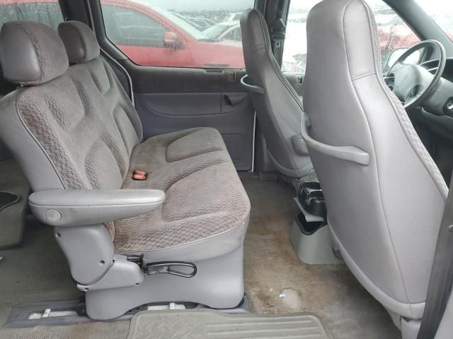 1999 Dodge Grand Caravan SE