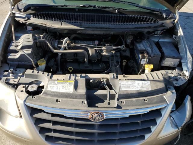 2006 Chrysler Town & Country Touring