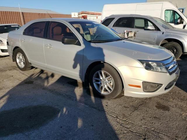 2010 Ford Fusion S