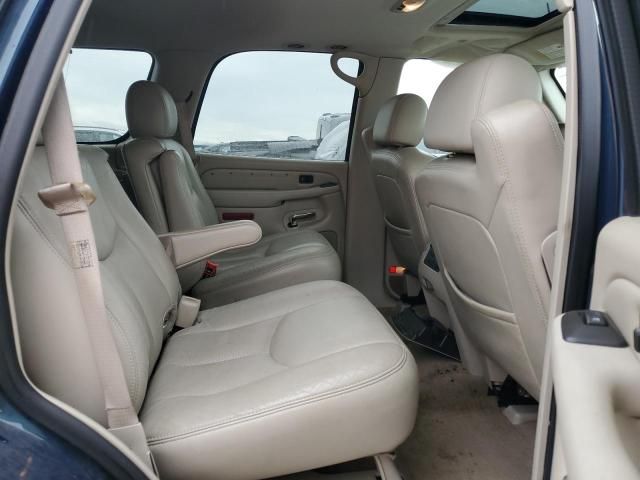 2005 Cadillac Escalade Luxury