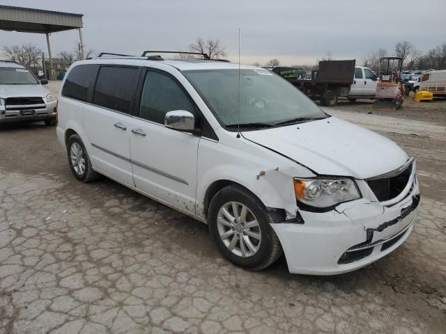 2016 Chrysler Town & Country Limited Platinum