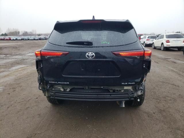 2024 Toyota Highlander LE