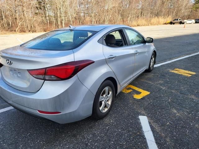 2015 Hyundai Elantra SE