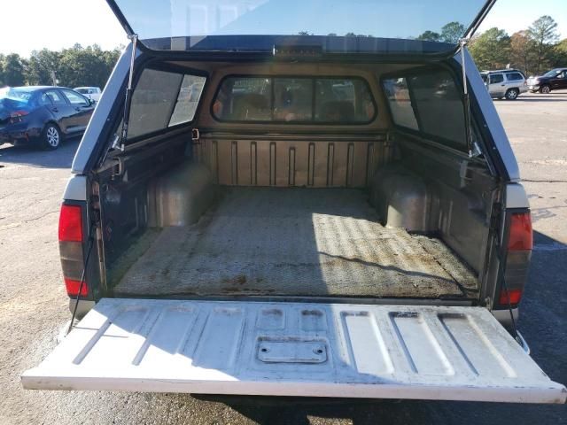 2000 Nissan Frontier King Cab XE