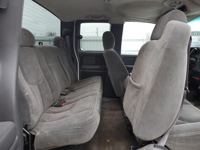 2004 Chevrolet Silverado C2500 Heavy Duty