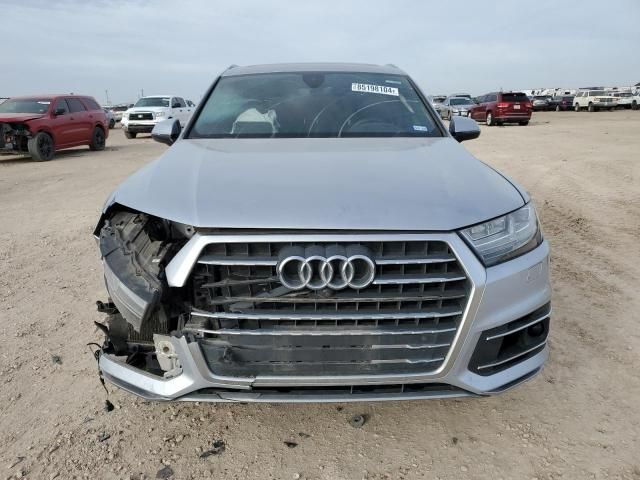 2019 Audi Q7 Prestige