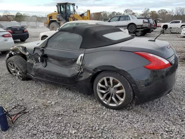 2014 Nissan 370Z Base