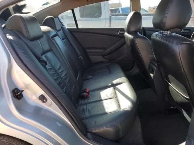 2010 Nissan Altima Base