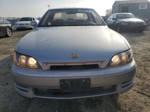 1995 Lexus ES 300