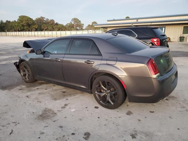 2021 Chrysler 300 Touring