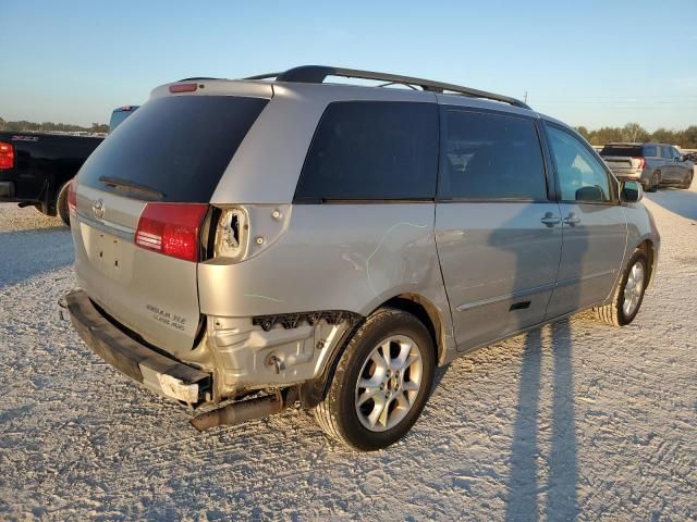 2004 Toyota Sienna XLE