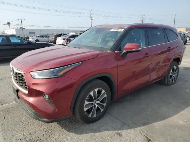 2021 Toyota Highlander XLE