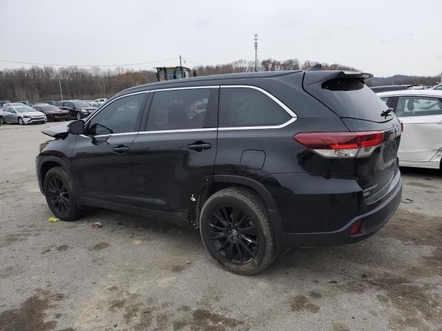 2019 Toyota Highlander SE