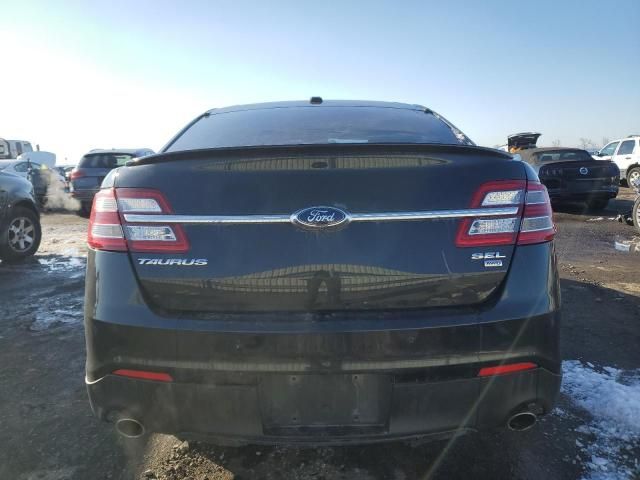 2015 Ford Taurus SEL