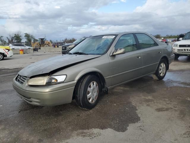 1999 Toyota Camry CE