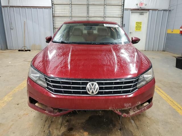 2016 Volkswagen Passat SE