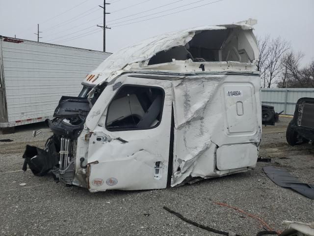 2025 Freightliner Cascadia 126