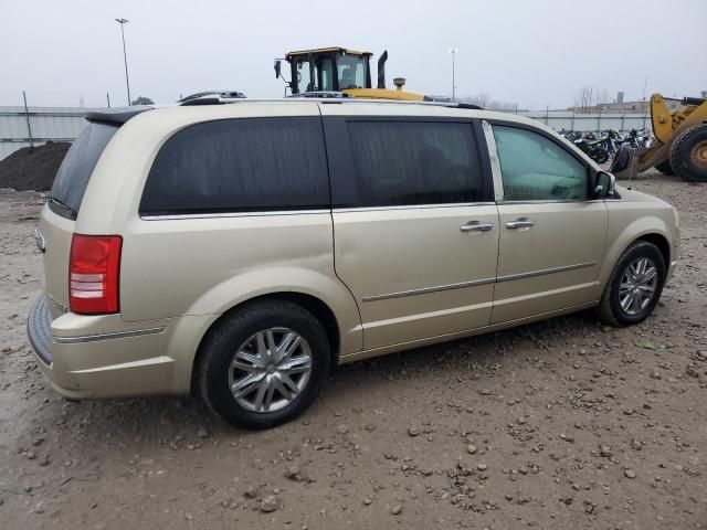 2010 Chrysler Town & Country Limited