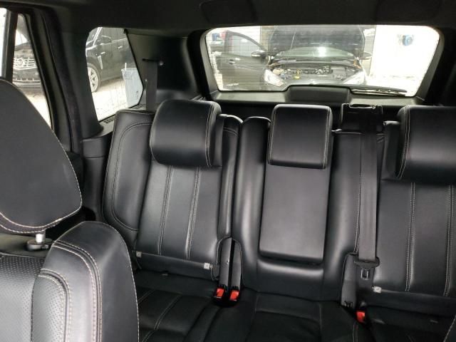 2013 Land Rover Range Rover Sport HSE Luxury