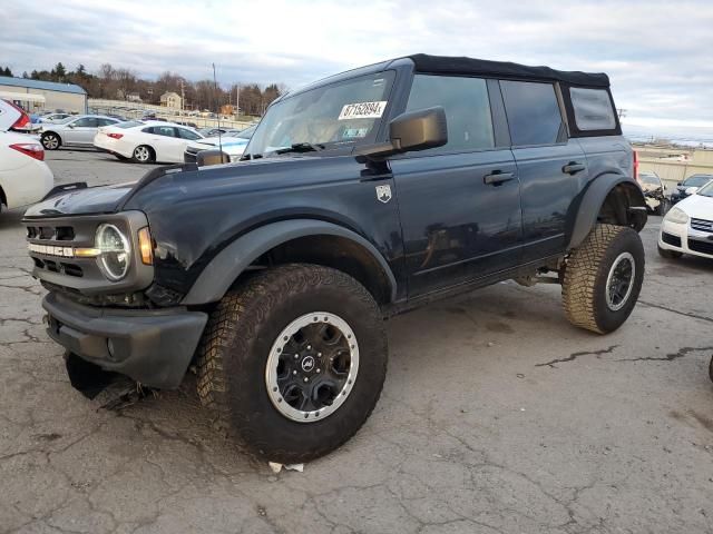 2022 Ford Bronco Base