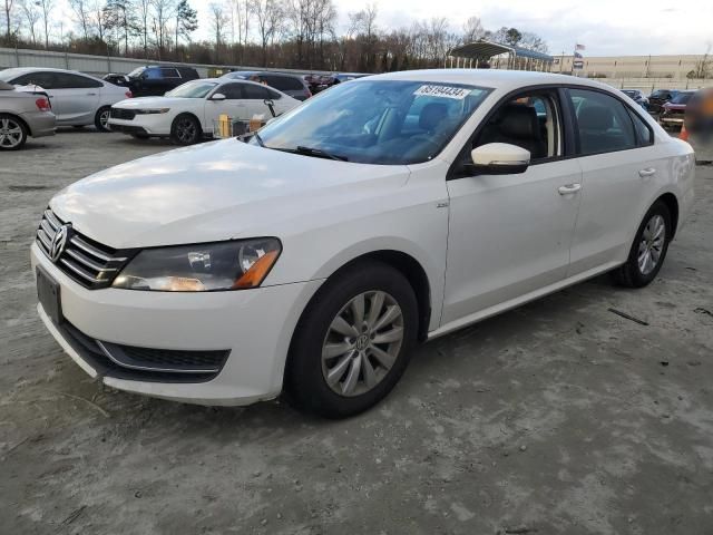 2015 Volkswagen Passat S