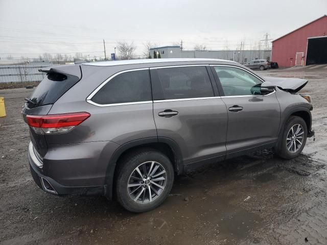 2019 Toyota Highlander SE