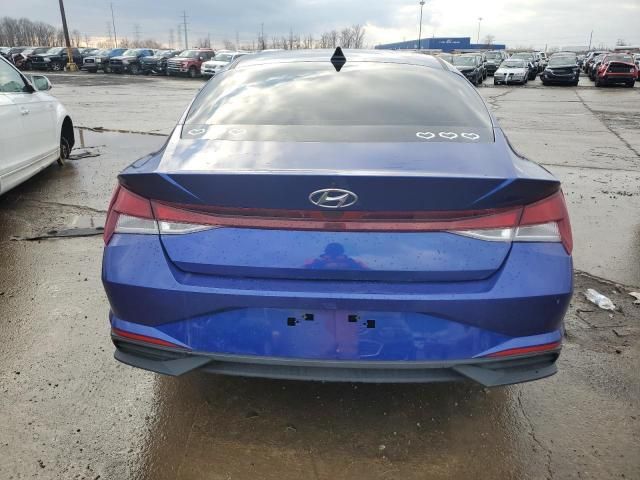 2021 Hyundai Elantra SE