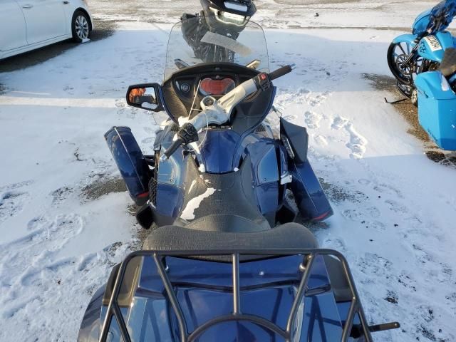 2010 Can-Am Spyder Roadster RT