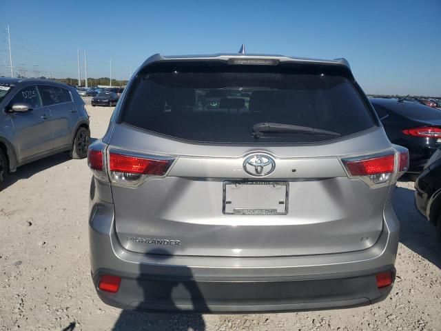 2016 Toyota Highlander LE