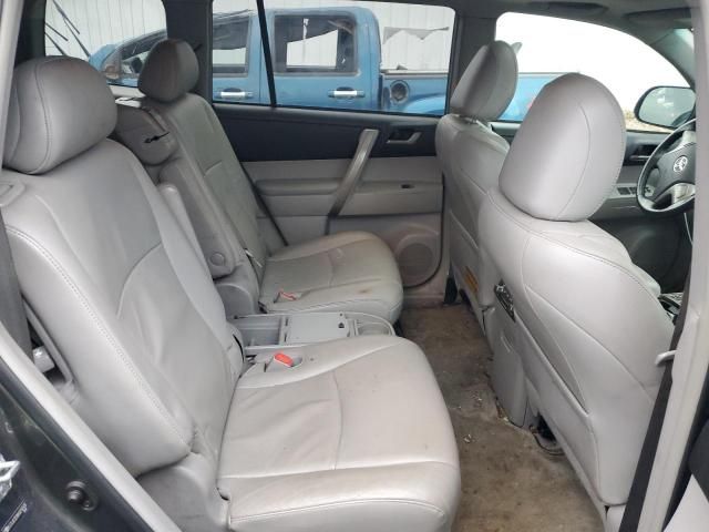 2010 Toyota Highlander SE