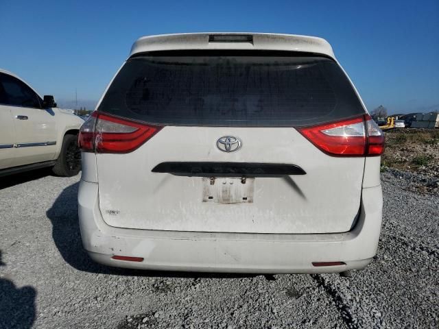 2016 Toyota Sienna