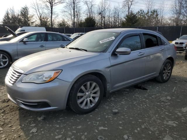 2013 Chrysler 200 Touring