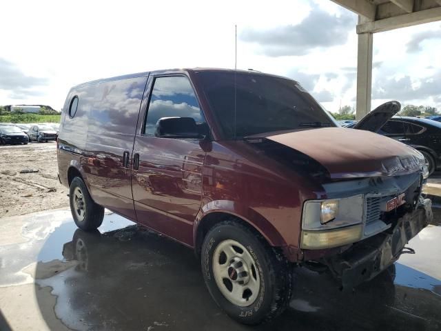 2004 GMC Safari XT