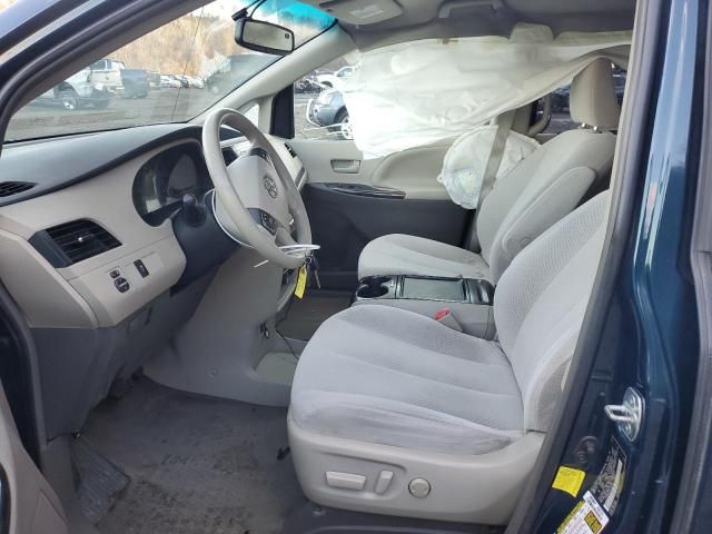 2012 Toyota Sienna LE