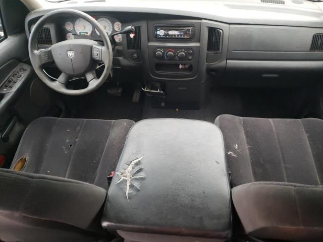 2005 Dodge RAM 3500 ST