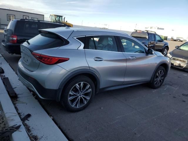 2018 Infiniti QX30 Base