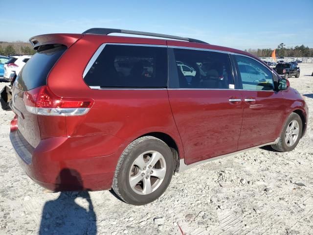 2014 Toyota Sienna LE