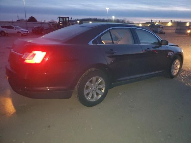 2011 Ford Taurus SE