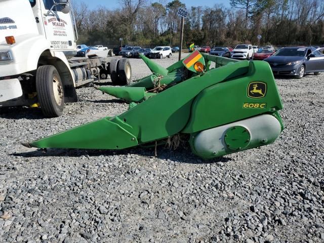 2018 John Deere 608C