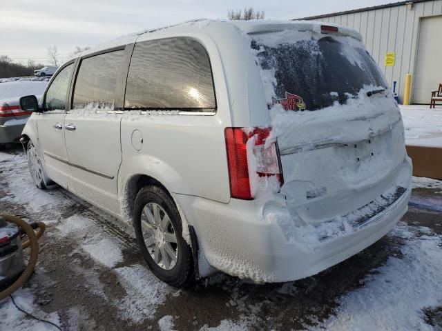 2016 Chrysler Town & Country Touring