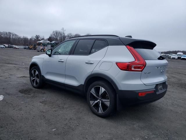 2022 Volvo XC40 P8 Recharge Plus