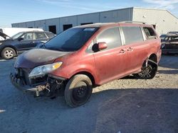 Vehiculos salvage en venta de Copart Jacksonville, FL: 2011 Toyota Sienna XLE