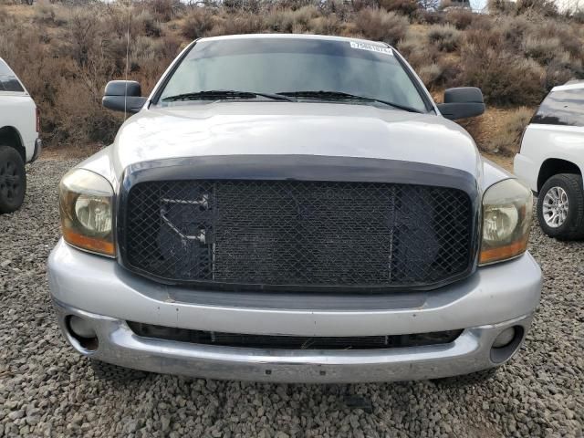 2006 Dodge RAM 2500 ST