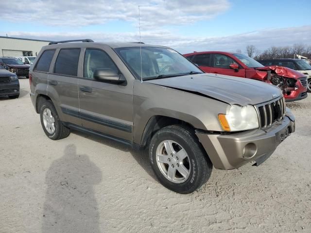 2005 Jeep Grand Cherokee Laredo