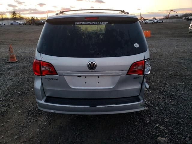 2009 Volkswagen Routan SEL