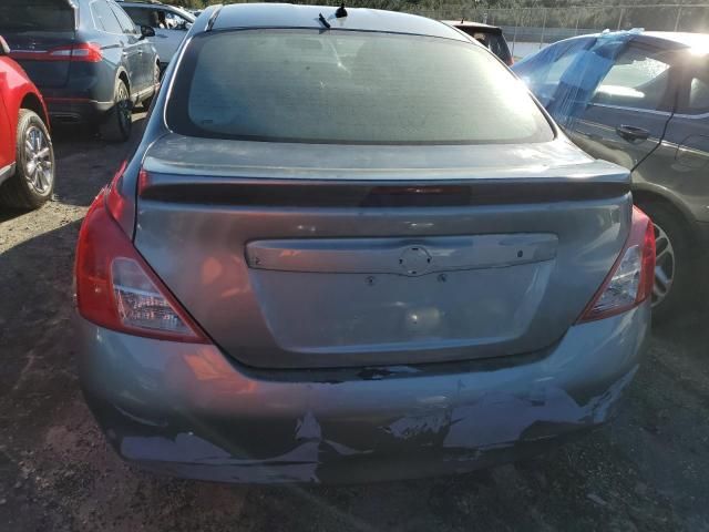 2013 Nissan Versa S